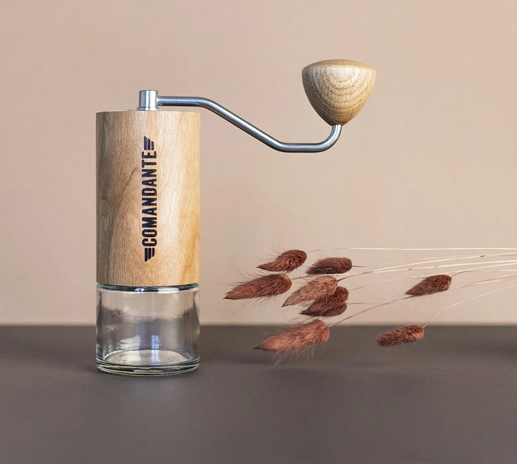 Moulin à Café COMANDANTE C40 MK4 Nitro Blade American Cherry – Image 2