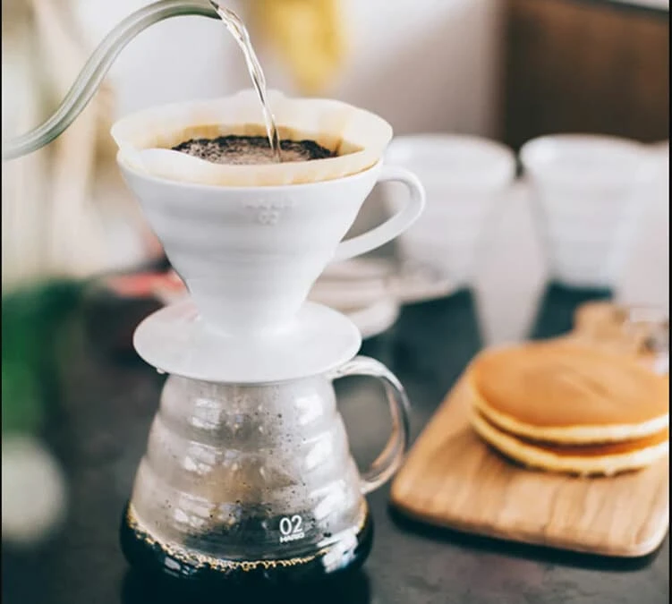 Carafe HARIO 2-5 Tasses En Verre Avec Support Pour V60 – Image 2