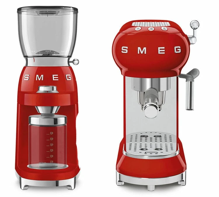 Set Petit-Déjeuner Machine Expresso ECF01RDEU Et Moulin à Café CGF01RDEU Rouge - SMEG